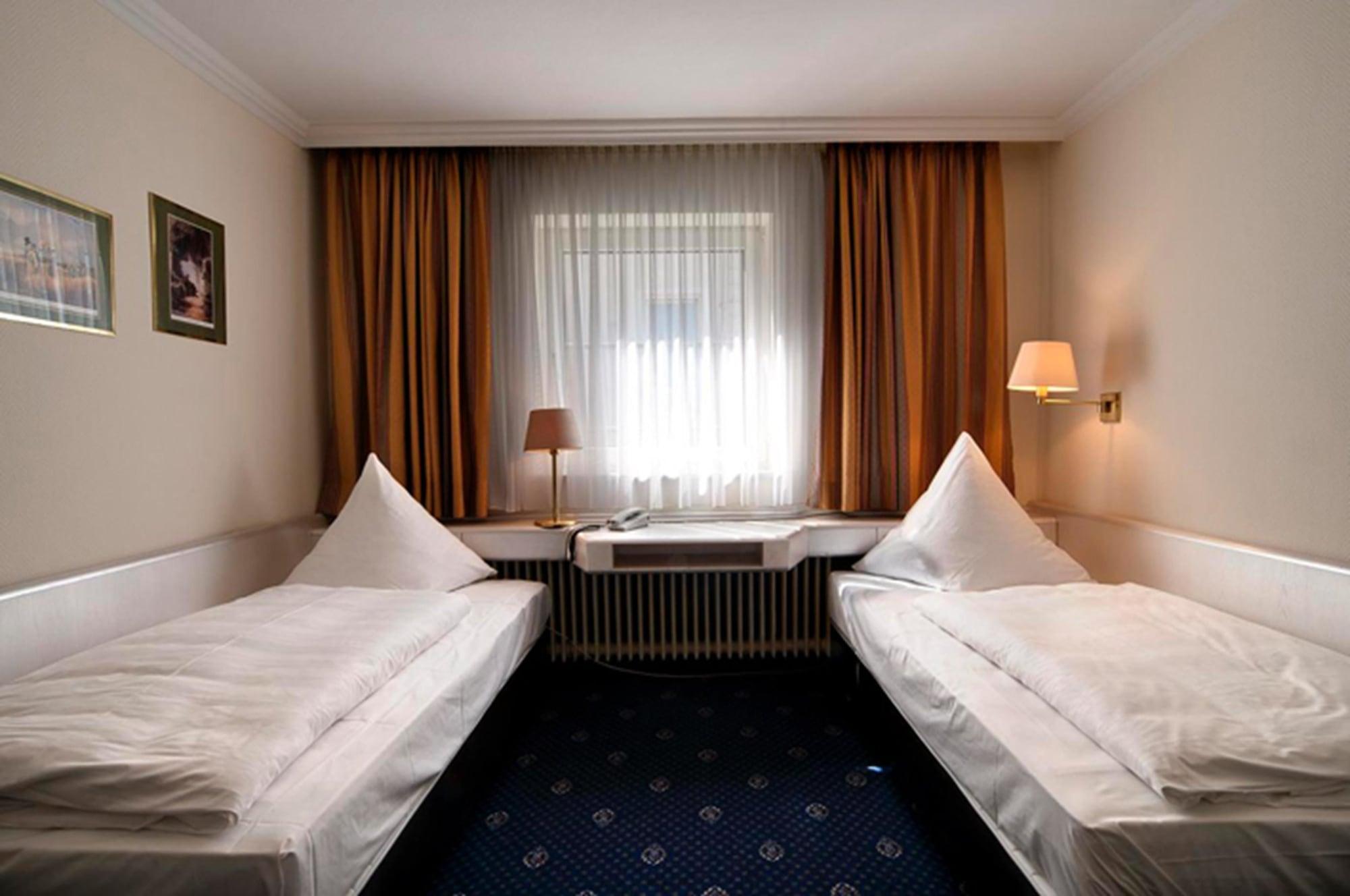 St Paul Hotell München Exteriör bild